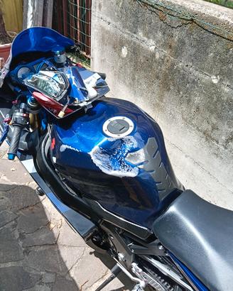 pezzi moto GSXR 750 k5
