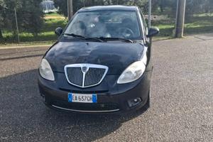 Lancia Ypsilon 2010
