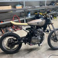 Cafe racer base dominetor