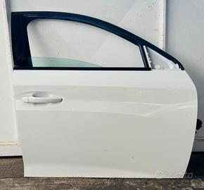 Porta anteriore destra Peugeot 208
