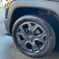 4 cerchi Originali Jeep Renegade da 18 pollici