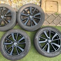 Cerchi in lega 19 pollici originali Nissan