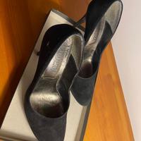 SCARPE CON TACCO NERE