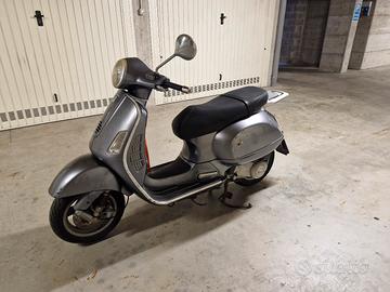 Vespa 125 Granturismo