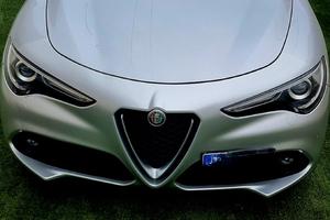 : Alfa Romeo Stelvio Super 2.2