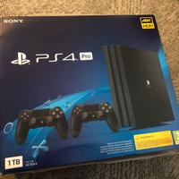 PS4 Pro 1tb - 2 dualshock - 3 videogiochi