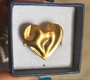 Anello a cuore d’orato