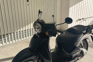 Scarabeo Aprilia 200cc