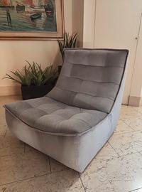 Poltrona Calia velluto grigo azzurrato sfoderabile