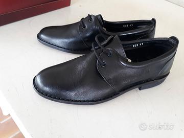 Scarpe in pelle nera marca Frau numero 41