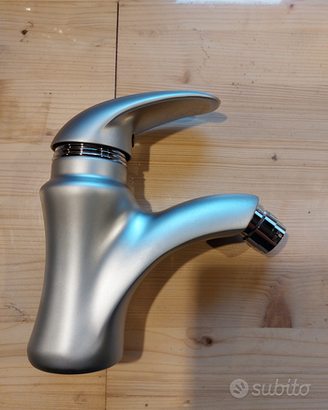 Rubinetto miscelatore lavabo/bidet