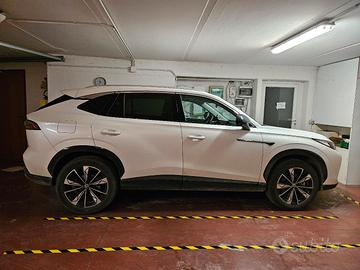 mg hs luxury 1.5 cambio automatico