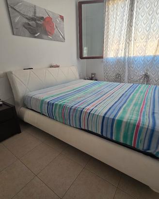 Struttura letto matrimoniale