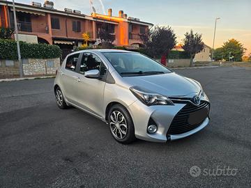 Toyota Yaris 1.5 Hybrid 5 porte Active