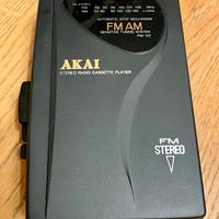 Walkman Akai PM02 Radio Cassette Player funzionant