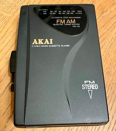 Walkman Akai PM02 Radio Cassette Player funzionant