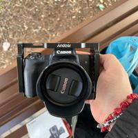Canon m50 + 15-45mm + 22mm + adattatore viltrox ef
