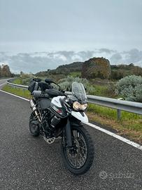 Triumph Tiger 800 XCX