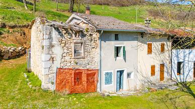 RUSTICO A ROVERÈ VERONESE