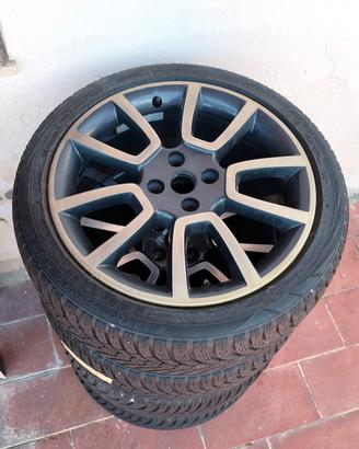 Cerchi in lega 17 pollici Abarth (+gomme)
