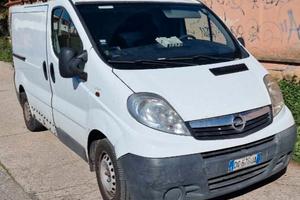 Furgone Opel Vivaro