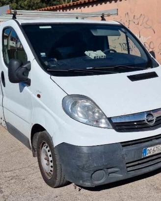 Furgone Opel Vivaro