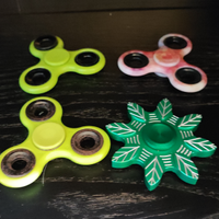 Fidget spinner vari