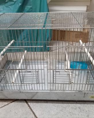 Gabbia in metallo per volatili