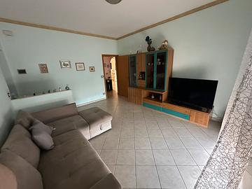 Appartamento 3 vani con posto auto, Valcorrente