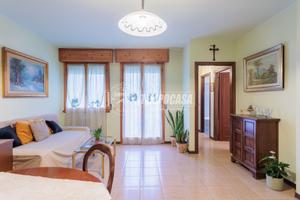 TRILOCALE TERMOAUTONOMO CON CANTINA E GARAGE