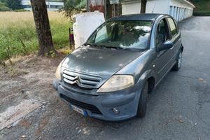 macchina citroen