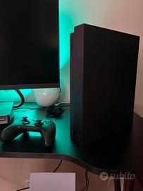 Xbox One X 1TB