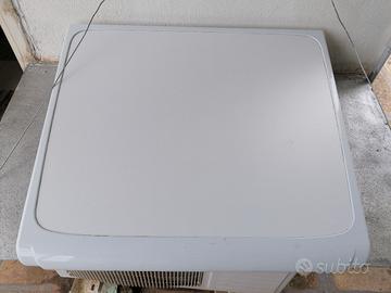 coperchio superiore Lavatrice Indesit IWC71283