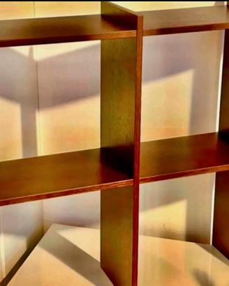 4 librerie, divisori nei armadi….. 70 X 70 X 21