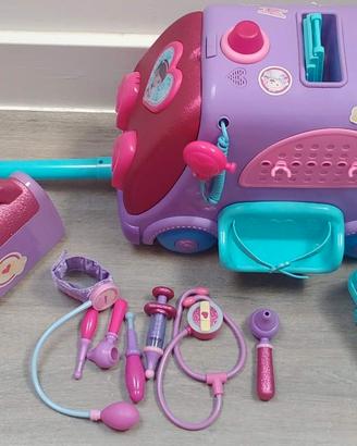 CLINICA MOBILE DOTTORESSA PELUCHE