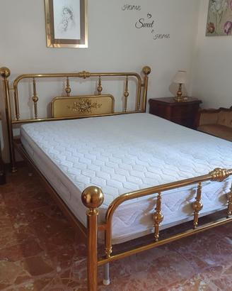 Letto matrimoniale in ottone