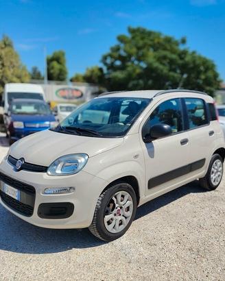 Fiat Panda 0.9 TwinAir Turbo Natural Power Lounge