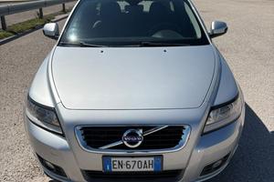 Volvo V50 D2