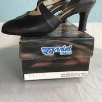 Scarpe da ballo sandali in pelle nera Anniel Sport