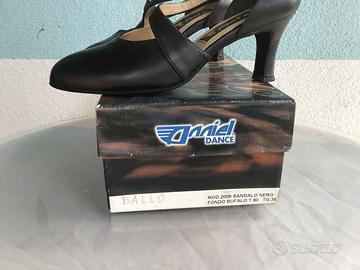 Scarpe da ballo sandali in pelle nera Anniel Sport