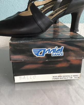 Scarpe da ballo sandali in pelle nera Anniel Sport