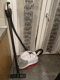 Vaporetto Polti lava con vapore e aspira