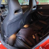 Mercedes gla 200 1.6 turbo benzina 156 cv.