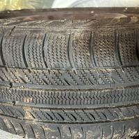 Cerchi con gomme golf