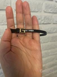 Choker Gucci in pelle e G dorata