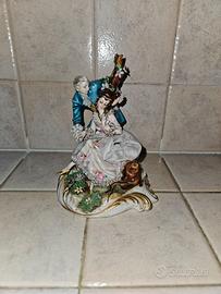 Antica statuina Capodimonte