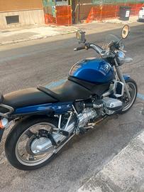 BMW R1100R