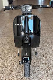 vespa 50 special