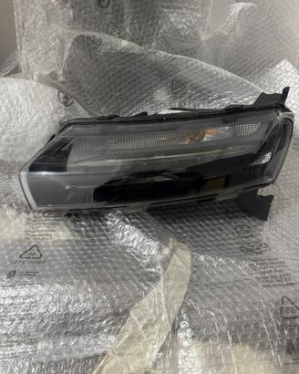 Faro sinistro anteriore Dacia Spring 2021