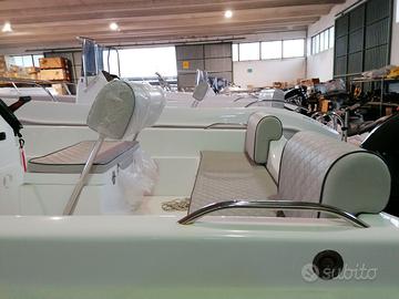 IMBARCAZIONE SALENTO MARINE 19s Open PARI AL NUOVO